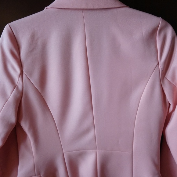 Jacket - Picture 4 of 4